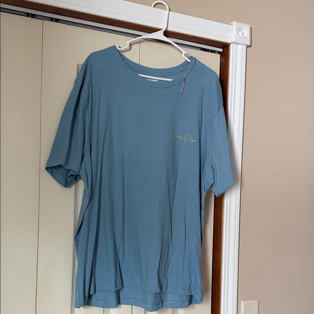 Old Navy Men's Short Sleeve Tee in Light Blue